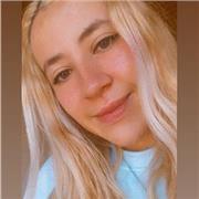 Doy clases de iniciación musical, canto, teclado. Me apasiona enseñar y me gustaría ayudarte a entrar a este lindo mundo de la música